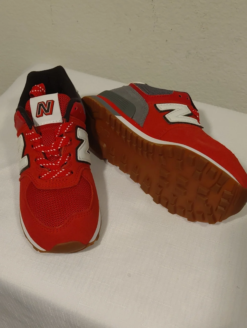 New Balance bold red